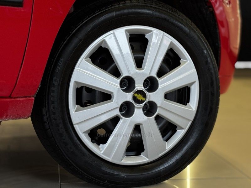 CHEVROLET AGILE 1.4 MPFI LT 8V 2012/2013 GRIFFCAR MULTIMARCAS DOIS IRMÃOS / Carros no Vale CHEVROLET AGILE 1.4 MPFI LT 8V 2012/2013 GRIFFCAR MULTIMARCAS DOIS IRMÃOS / Carros no Vale
