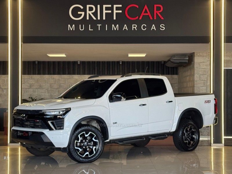 CHEVROLET S10 2.8 Z71 4X4 CD 16V TURBO 2024/2025 GRIFFCAR MULTIMARCAS DOIS IRMÃOS / Carros no Vale