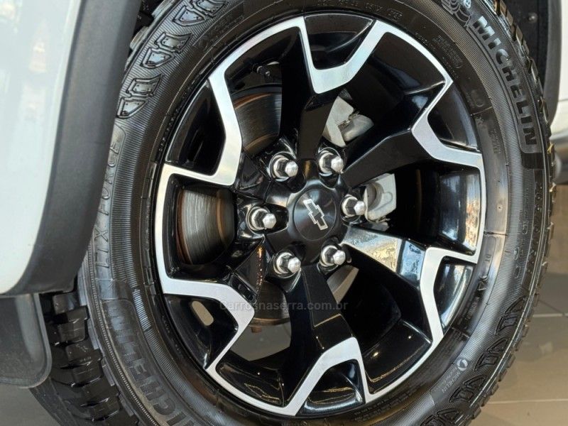 CHEVROLET S10 2.8 Z71 4X4 CD 16V TURBO 2024/2025 GRIFFCAR MULTIMARCAS DOIS IRMÃOS / Carros no Vale