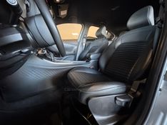FIAT FASTBACK 1.0 IMPETUS 200 TURBO 2022/2023 GRIFFCAR MULTIMARCAS DOIS IRMÃOS / Carros no Vale