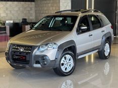 FIAT PALIO 1.8 MPI ADVENTURE LOCKER WEEKEND 16V 2011/2012 GRIFFCAR MULTIMARCAS DOIS IRMÃOS / Carros no Vale