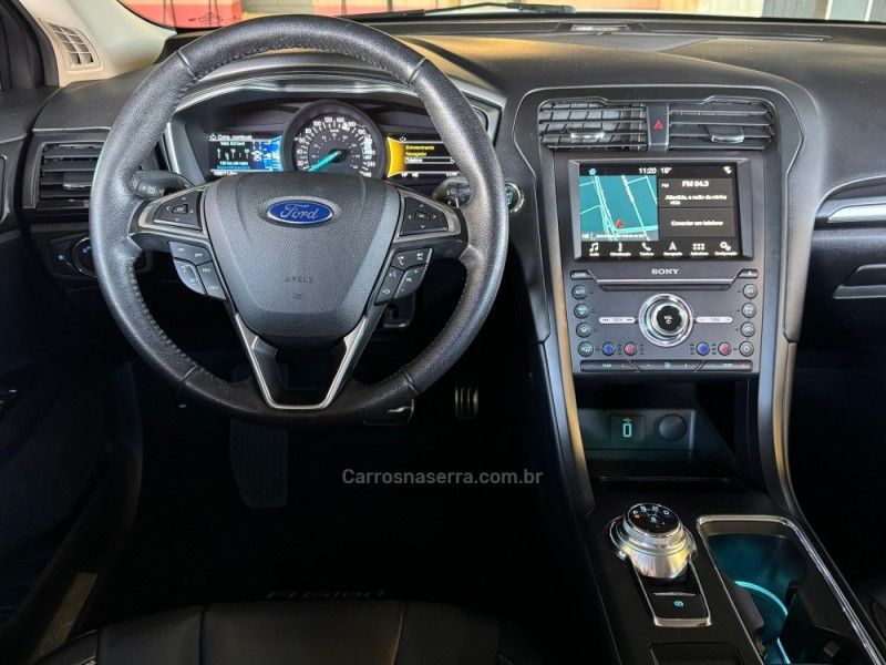 FORD FUSION 2.0 TITANIUM FWD 16V 2017/2018 GRIFFCAR MULTIMARCAS DOIS IRMÃOS / Carros no Vale FORD FUSION 2.0 TITANIUM FWD 16V 2017/2018 GRIFFCAR MULTIMARCAS DOIS IRMÃOS / Carros no Vale