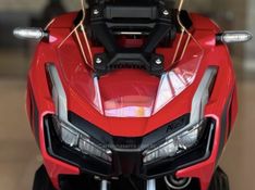 HONDA ADV 150 2023/2024 GRIFFCAR MULTIMARCAS DOIS IRMÃOS / Carros no Vale