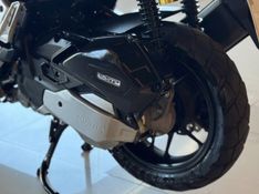 HONDA ADV 150 2023/2024 GRIFFCAR MULTIMARCAS DOIS IRMÃOS / Carros no Vale