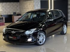 HYUNDAI I30 2.0 MPI 16V 2012/2012 GRIFFCAR MULTIMARCAS DOIS IRMÃOS / Carros no Vale