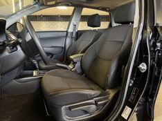 HYUNDAI I30 2.0 MPI 16V 2012/2012 GRIFFCAR MULTIMARCAS DOIS IRMÃOS / Carros no Vale