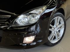 HYUNDAI I30 2.0 MPI 16V 2012/2012 GRIFFCAR MULTIMARCAS DOIS IRMÃOS / Carros no Vale