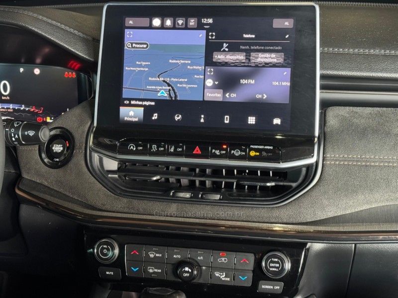 JEEP COMMANDER 1.3 LIMITED T270 16V 4X2 TURBO 2023/2023 GRIFFCAR MULTIMARCAS DOIS IRMÃOS / Carros no Vale