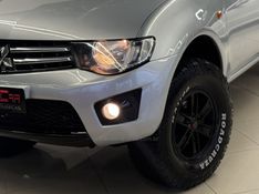 MITSUBISHI L200 TRITON 3.2 HPE 4X4 CD 16V TURBO INTERCOOLER 2012/2012 GRIFFCAR MULTIMARCAS DOIS IRMÃOS / Carros no Vale