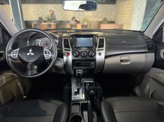 MITSUBISHI PAJERO DAKAR 3.2 4X4 16V TURBO INTERCOOLER 2012/2013 GRIFFCAR MULTIMARCAS DOIS IRMÃOS / Carros no Vale