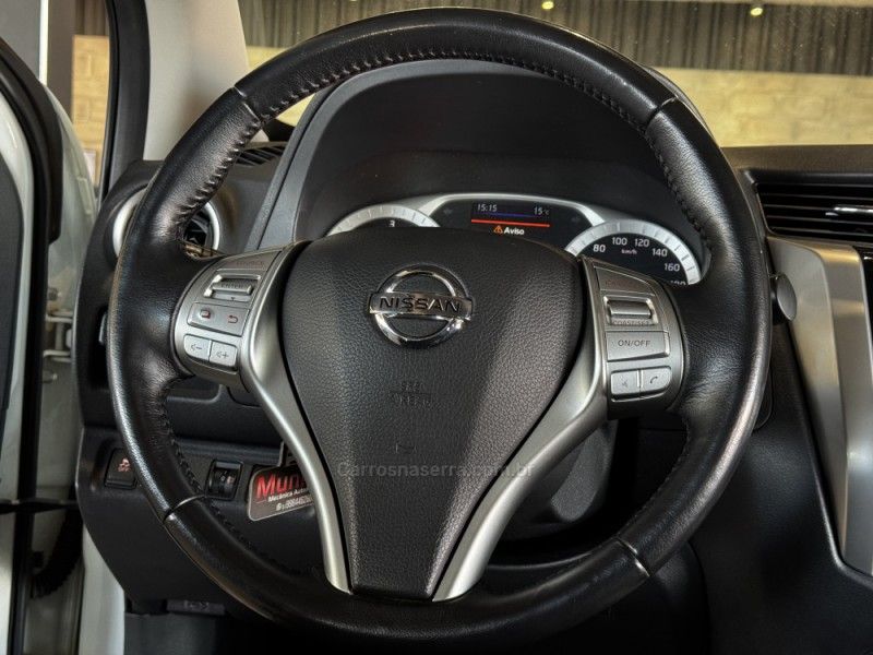NISSAN FRONTIER 2.3 XE 4X4 CD BI TURBO 2021/2021 GRIFFCAR MULTIMARCAS DOIS IRMÃOS / Carros no Vale NISSAN FRONTIER 2.3 XE 4X4 CD BI TURBO 2021/2021 GRIFFCAR MULTIMARCAS DOIS IRMÃOS / Carros no Vale