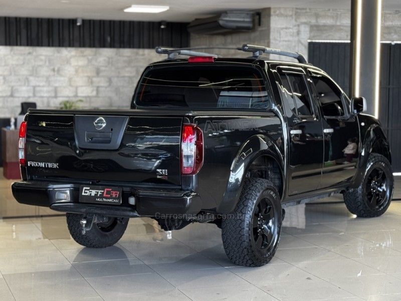 NISSAN FRONTIER 2.5 SE ATTACK 4X4 CD TURBO ELETRONIC 2012/2013 GRIFFCAR MULTIMARCAS DOIS IRMÃOS / Carros no Vale NISSAN FRONTIER 2.5 SE ATTACK 4X4 CD TURBO ELETRONIC 2012/2013 GRIFFCAR MULTIMARCAS DOIS IRMÃOS / Carros no Vale
