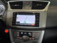 NISSAN SENTRA 2.0 SL 16V 2014/2015 GRIFFCAR MULTIMARCAS DOIS IRMÃOS / Carros no Vale