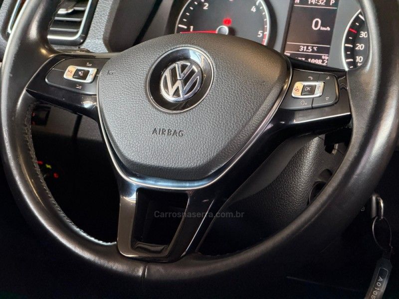 VOLKSWAGEN AMAROK 2.0 HIGHLINE 4X4 CD 16V TURBO INTERCOOLER 2020/2020 GRIFFCAR MULTIMARCAS DOIS IRMÃOS / Carros no Vale