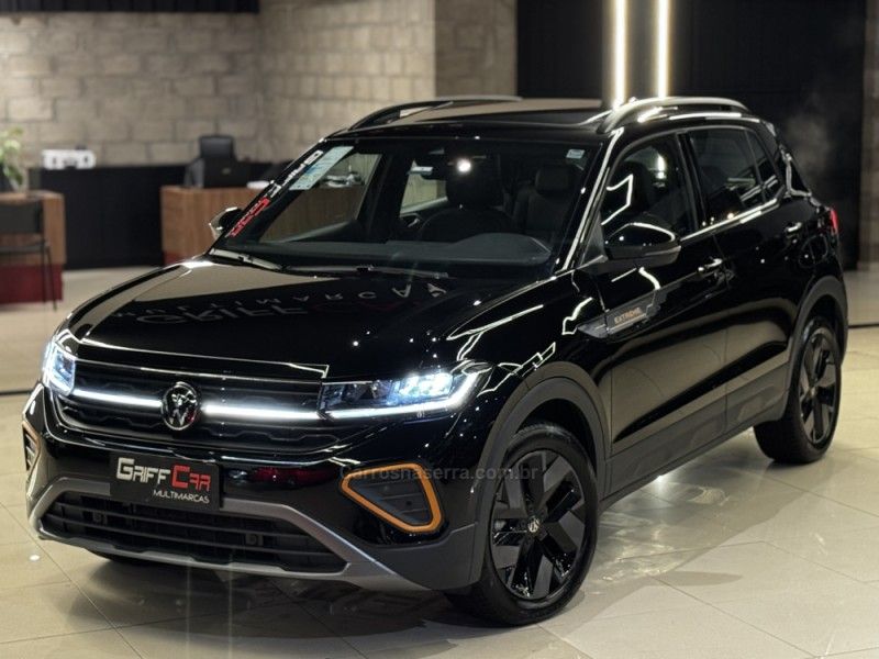 VOLKSWAGEN T-CROSS 1.4 TSI EXTREME 16V 2025/2026 GRIFFCAR MULTIMARCAS DOIS IRMÃOS / Carros no Vale