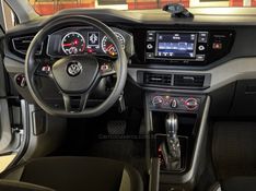 VOLKSWAGEN VIRTUS 1.0 200 TSI COMFORTLINE 2019/2019 GRIFFCAR MULTIMARCAS DOIS IRMÃOS / Carros no Vale