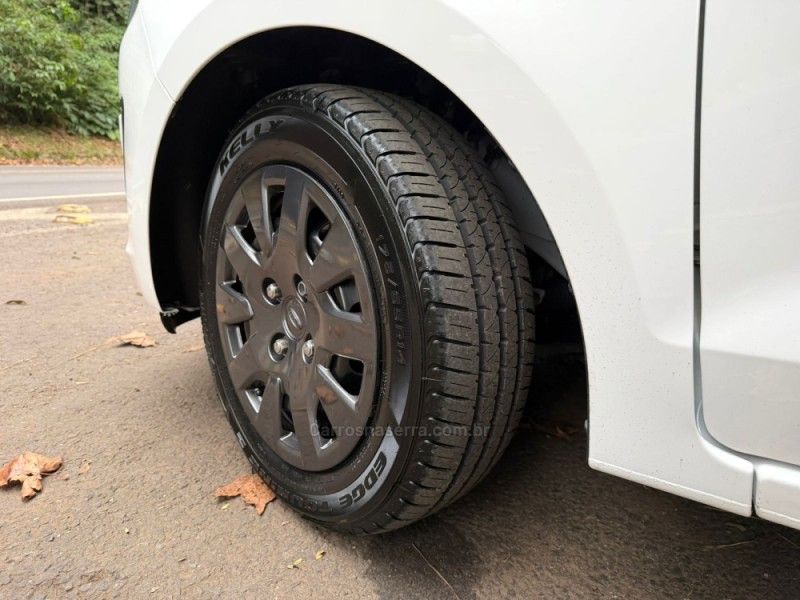 FORD KA 1.5 SE 12V 2018/2019 KASPER VEÍCULOS DOIS IRMÃOS / Carros no Vale