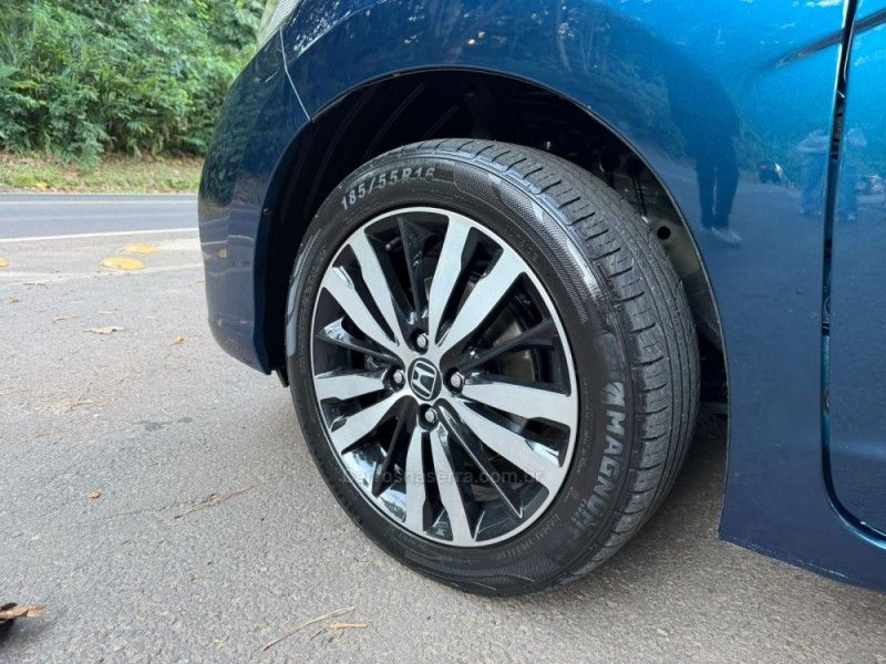 HONDA FIT 1.5 EXL 16V 2017/2018 KASPER VEÍCULOS DOIS IRMÃOS / Carros no Vale HONDA FIT 1.5 EXL 16V 2017/2018 KASPER VEÍCULOS DOIS IRMÃOS / Carros no Vale