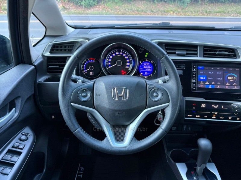HONDA FIT 1.5 EXL 16V 2017/2018 KASPER VEÍCULOS DOIS IRMÃOS / Carros no Vale HONDA FIT 1.5 EXL 16V 2017/2018 KASPER VEÍCULOS DOIS IRMÃOS / Carros no Vale