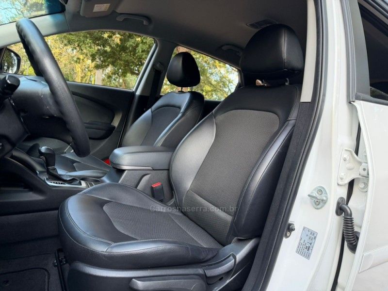 HYUNDAI IX35 2.0 GL 4X2 16V 2019/2020 KASPER VEÍCULOS DOIS IRMÃOS / Carros no Vale