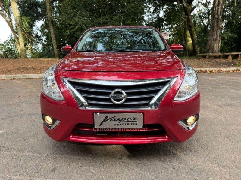 NISSAN VERSA 1.6 16V S 2019/2020 KASPER VEÍCULOS DOIS IRMÃOS / Carros no Vale