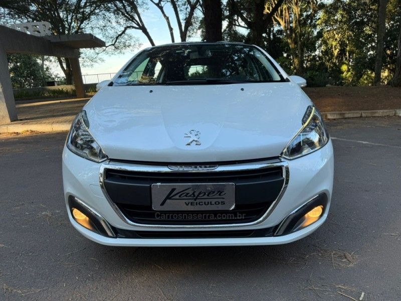 PEUGEOT 208 1.2 ALLURE 12V 2018/2018 KASPER VEÍCULOS DOIS IRMÃOS / Carros no Vale