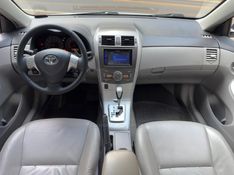 TOYOTA COROLLA 2.0 XEI 16V 2011/2012 KASPER VEÍCULOS DOIS IRMÃOS / Carros no Vale