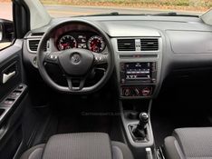 VOLKSWAGEN FOX 1.6 CONNECT 8V 2018/2019 KASPER VEÍCULOS DOIS IRMÃOS / Carros no Vale