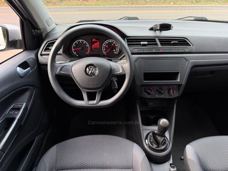 VOLKSWAGEN GOL 1.0 12V MPI TOTALFLEX TRENDLINE 2018/2018 KASPER VEÍCULOS DOIS IRMÃOS / Carros no Vale