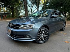 VOLKSWAGEN JETTA 2.0 TSI HIGHLINE 211CV DSG 2016/2017 KASPER VEÍCULOS DOIS IRMÃOS / Carros no Vale