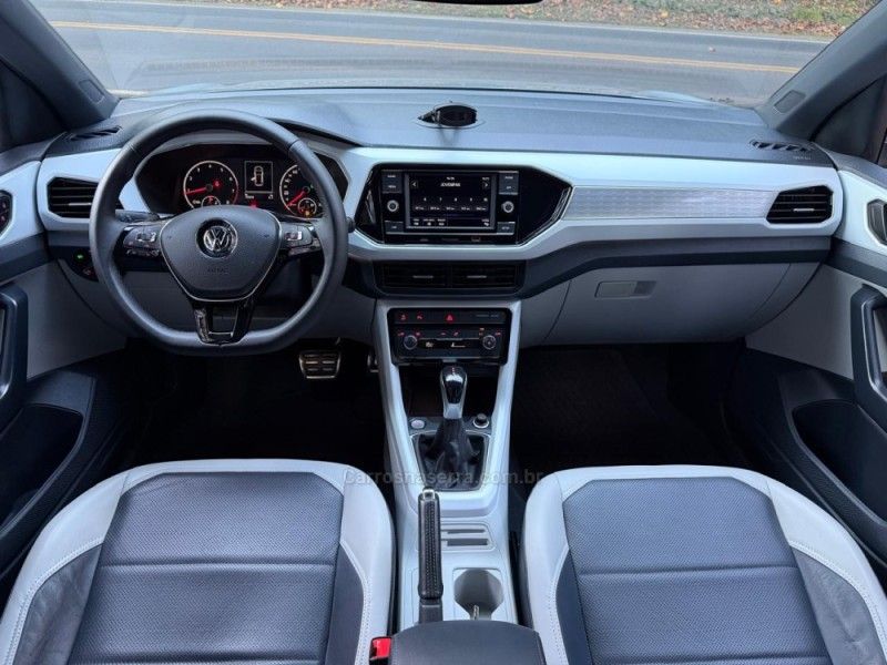 VOLKSWAGEN T-CROSS 1.4 HIGHLINE TSI 16V 2019/2020 KASPER VEÍCULOS DOIS IRMÃOS / Carros no Vale VOLKSWAGEN T-CROSS 1.4 HIGHLINE TSI 16V 2019/2020 KASPER VEÍCULOS DOIS IRMÃOS / Carros no Vale