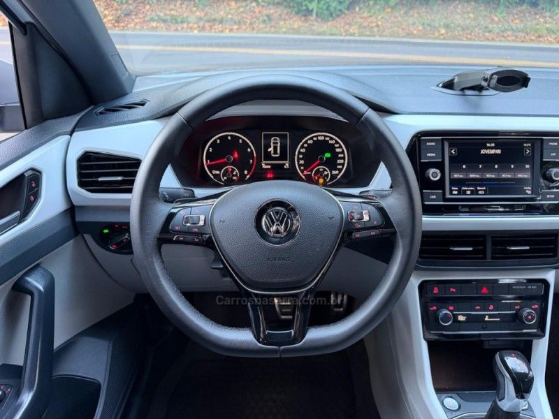 VOLKSWAGEN T-CROSS 1.4 HIGHLINE TSI 16V 2019/2020 KASPER VEÍCULOS DOIS IRMÃOS / Carros no Vale VOLKSWAGEN T-CROSS 1.4 HIGHLINE TSI 16V 2019/2020 KASPER VEÍCULOS DOIS IRMÃOS / Carros no Vale