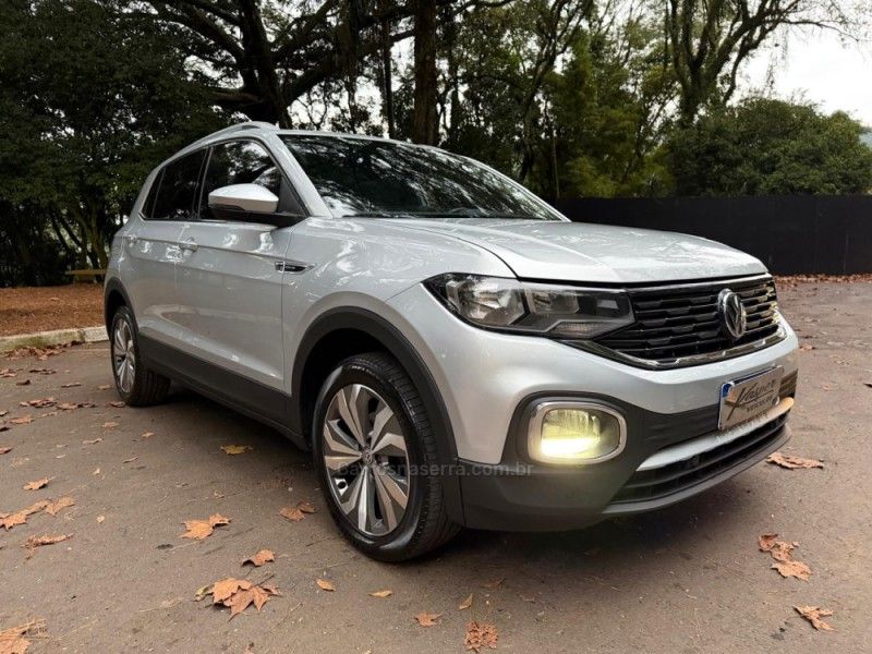 VOLKSWAGEN T-CROSS 1.4 HIGHLINE TSI 16V 2019/2020 KASPER VEÍCULOS DOIS IRMÃOS / Carros no Vale VOLKSWAGEN T-CROSS 1.4 HIGHLINE TSI 16V 2019/2020 KASPER VEÍCULOS DOIS IRMÃOS / Carros no Vale