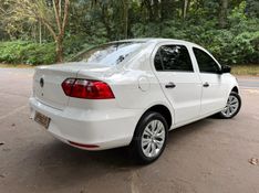 VOLKSWAGEN VOYAGE 1.0 12V MPI TOTALFLEX TRENDLINE 2022/2023 KASPER VEÍCULOS DOIS IRMÃOS / Carros no Vale