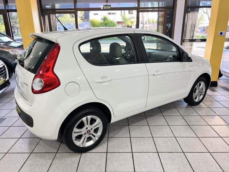 FIAT PALIO 1.6 MPI ESSENCE 16V AUTOMATIZADO 2012/2012 PRIME MULTIMARCAS CAXIAS DO SUL / Carros no Vale FIAT PALIO 1.6 MPI ESSENCE 16V AUTOMATIZADO 2012/2012 PRIME MULTIMARCAS CAXIAS DO SUL / Carros no Vale
