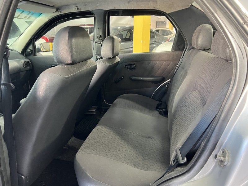 FIAT SIENA 1.0 MPI FIRE 8V 2010/2010 PRIME MULTIMARCAS CAXIAS DO SUL / Carros no Vale