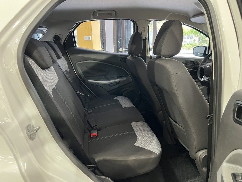 FORD ECOSPORT 1.6 SE 16V 2017/2017 PRIME MULTIMARCAS CAXIAS DO SUL / Carros no Vale