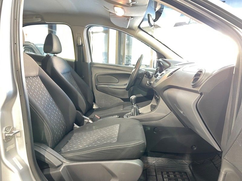 FORD KA 1.0 SE 12V 2017/2017 PRIME MULTIMARCAS CAXIAS DO SUL / Carros no Vale