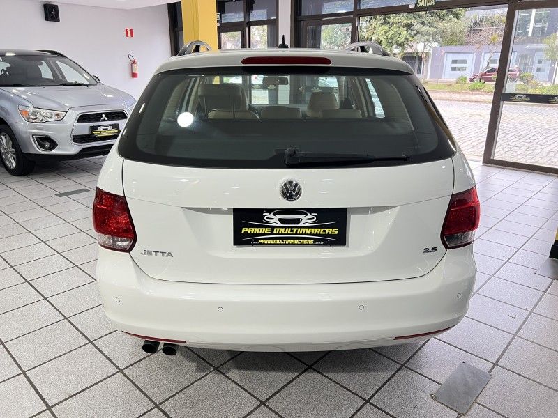 VOLKSWAGEN JETTA 2.5 I VARIANT 20V 170CV TIPTRONIC 2011/2011 PRIME MULTIMARCAS CAXIAS DO SUL / Carros no Vale VOLKSWAGEN JETTA 2.5 I VARIANT 20V 170CV TIPTRONIC 2011/2011 PRIME MULTIMARCAS CAXIAS DO SUL / Carros no Vale