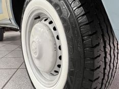 VOLKSWAGEN KOMBI 1.4 LAST EDITION 8V 2014/2014 PRIME MULTIMARCAS CAXIAS DO SUL / Carros no Vale