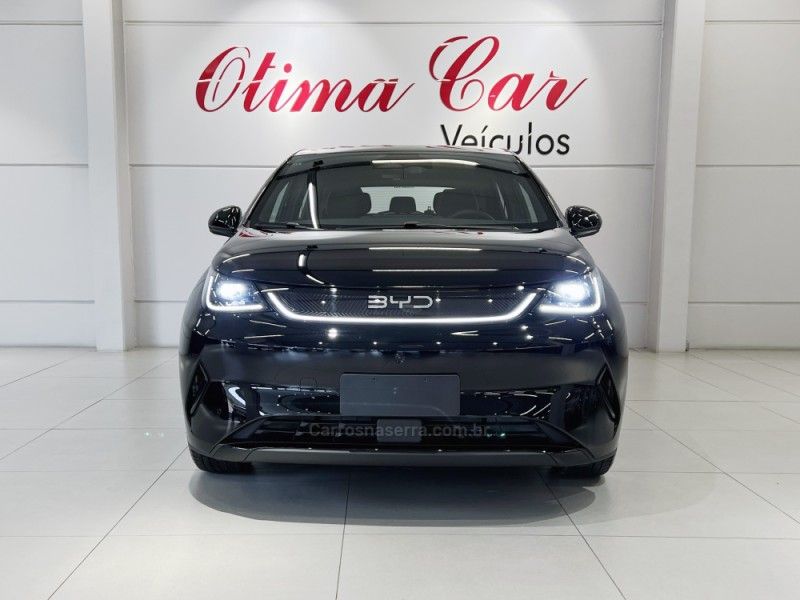 BYD DOLPHIN SE 45.5 KW ELÉTRICO 2026/2027 ÓTIMA CAR FLORES DA CUNHA / Carros no Vale