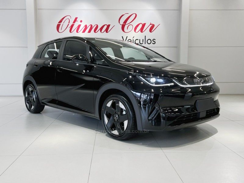 BYD DOLPHIN SE 45.5 KW ELÉTRICO 2026/2027 ÓTIMA CAR FLORES DA CUNHA / Carros no Vale