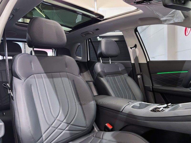 GEELY EX5 EM-I 1.5 MAX PHEV 16V HÍBRIDO 2025/2026 ÓTIMA CAR FLORES DA CUNHA / Carros no Vale