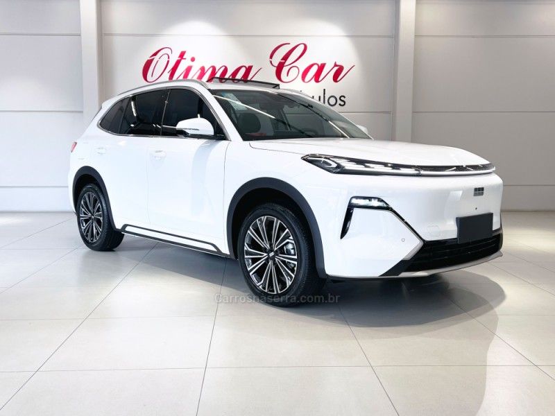GEELY EX5 EM-I 1.5 MAX PHEV 16V HÍBRIDO 2025/2026 ÓTIMA CAR FLORES DA CUNHA / Carros no Vale