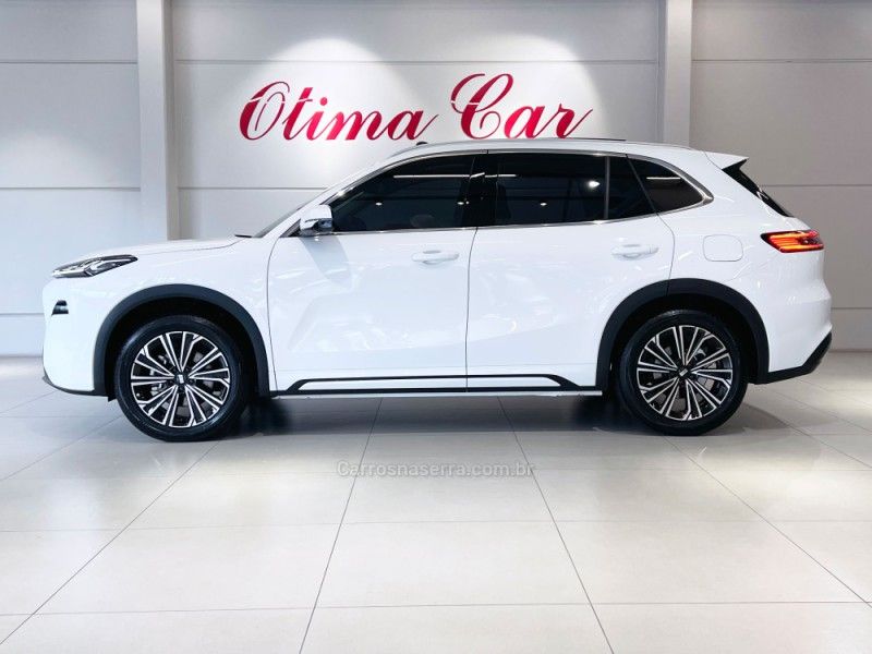 GEELY EX5 EM-I 1.5 MAX PHEV 16V HÍBRIDO 2025/2026 ÓTIMA CAR FLORES DA CUNHA / Carros no Vale