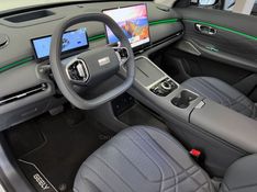 GEELY EX5 EM-I 1.5 MAX PHEV 16V HÍBRIDO 2025/2026 ÓTIMA CAR FLORES DA CUNHA / Carros no Vale