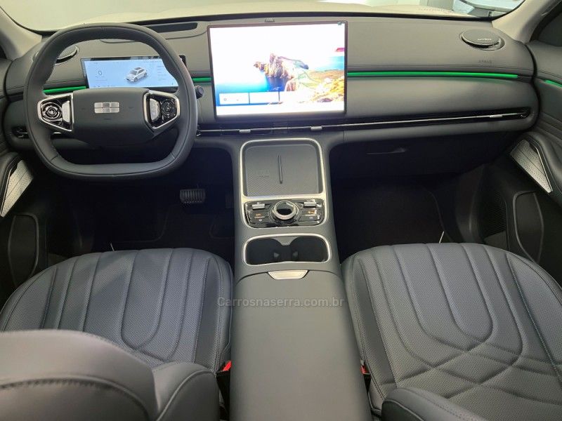 GEELY EX5 EM-I 1.5 MAX PHEV 16V HÍBRIDO 2025/2026 ÓTIMA CAR FLORES DA CUNHA / Carros no Vale