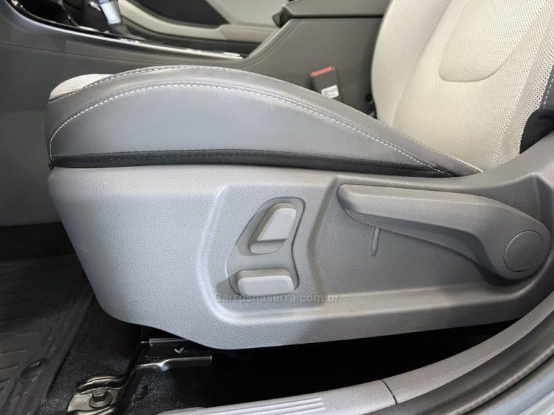 HYUNDAI CRETA 1.6 16V TGDI ULTIMATE GAMMA 2024/2025 ÓTIMA CAR FLORES DA CUNHA / Carros no Vale