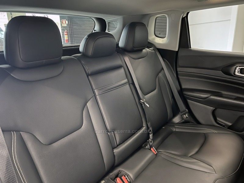JEEP COMPASS 1.3 LONGITUDE T270 16V TURBO 2024/2025 ÓTIMA CAR FLORES DA CUNHA / Carros no Vale JEEP COMPASS 1.3 LONGITUDE T270 16V TURBO 2024/2025 ÓTIMA CAR FLORES DA CUNHA / Carros no Vale