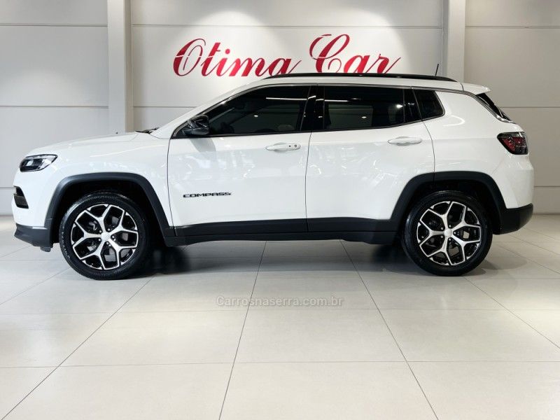 JEEP COMPASS 1.3 LONGITUDE T270 16V TURBO 2024/2025 ÓTIMA CAR FLORES DA CUNHA / Carros no Vale